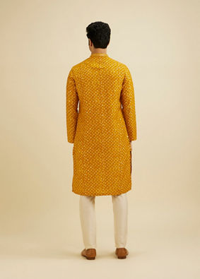 Manyavar Men Mustard Yellow Bandhani Kurta Set with Mirror Work image number 5