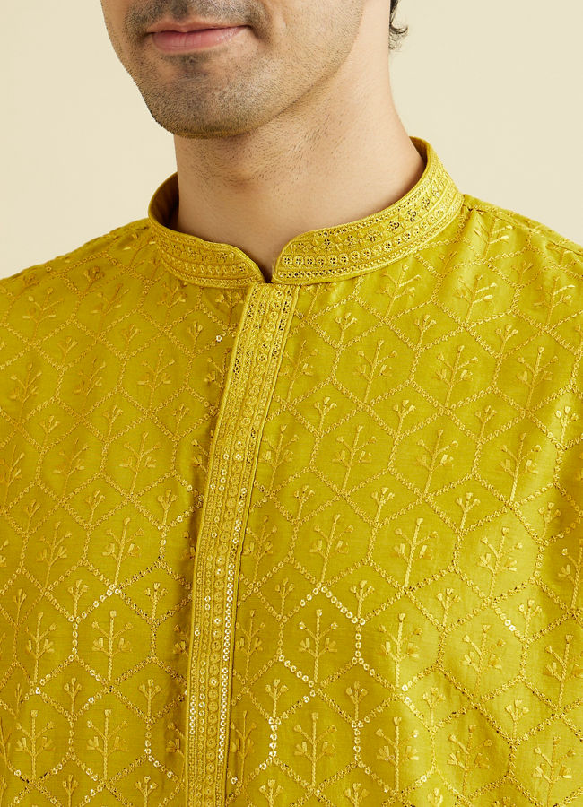 Manyavar Men Green Enigma Kurta Pajama