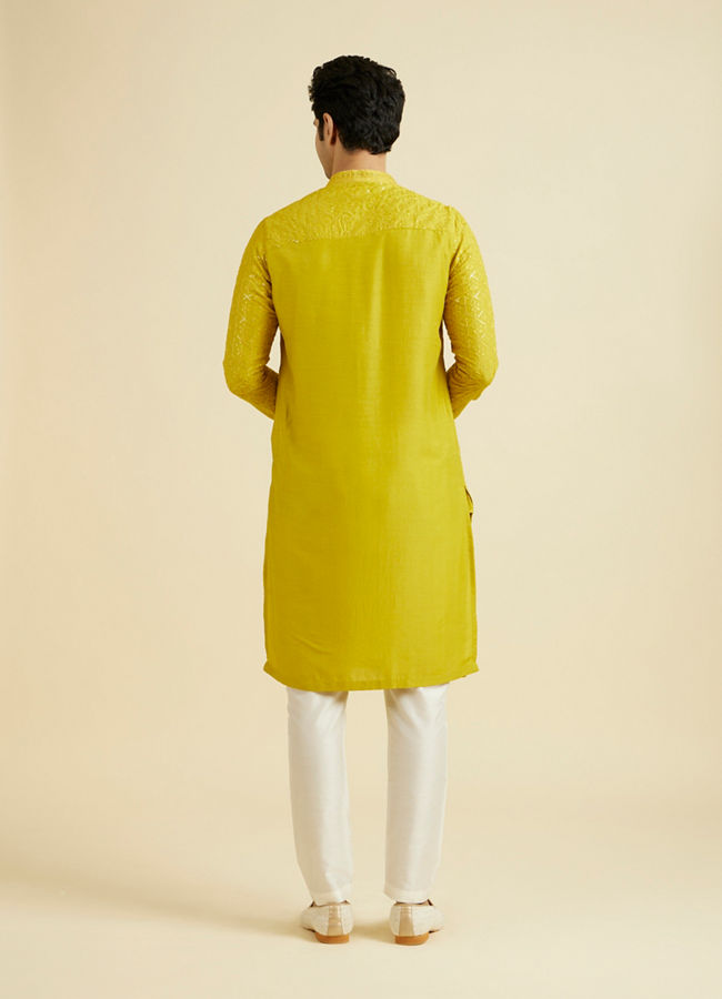 Manyavar Men Green Enigma Kurta Pajama