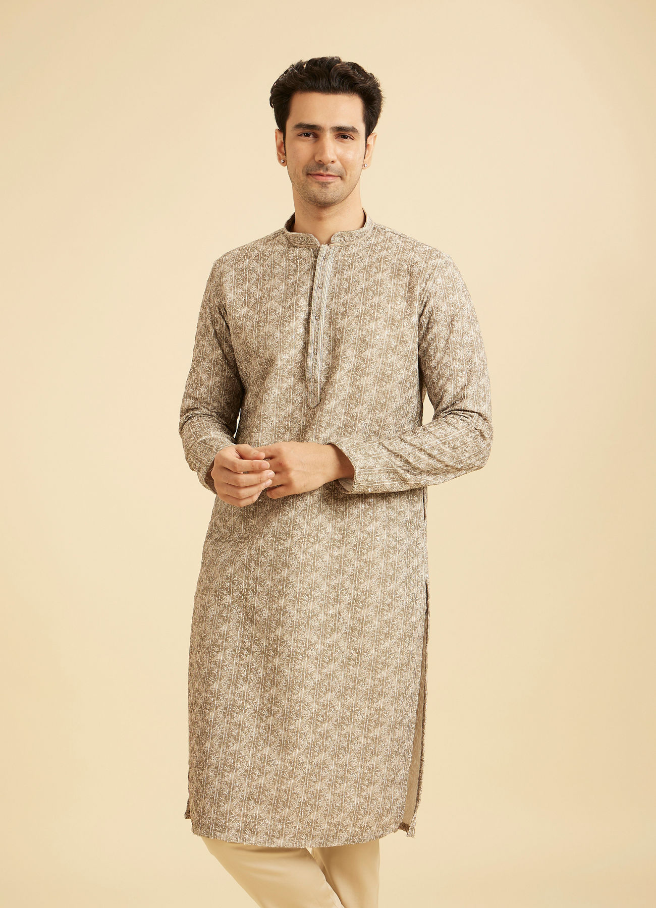 Manyavar Men Olive Green Exquisite Kurta Pajama