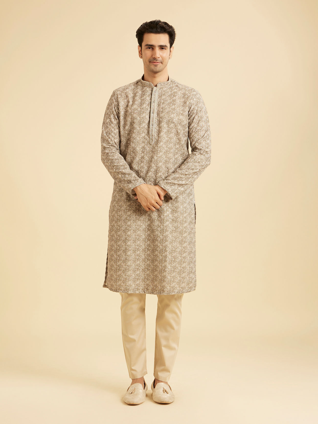 Manyavar Men Olive Green Exquisite Kurta Pajama