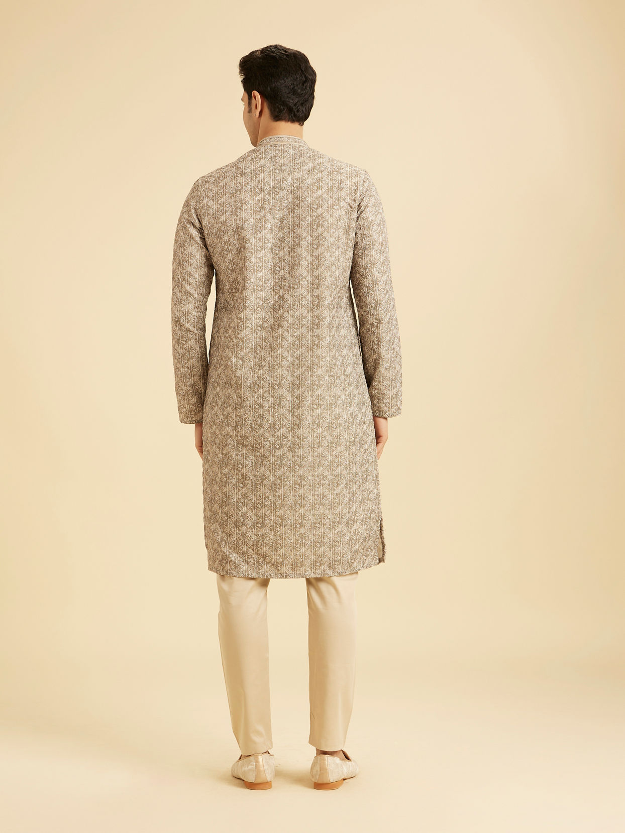 Manyavar Men Olive Green Exquisite Kurta Pajama