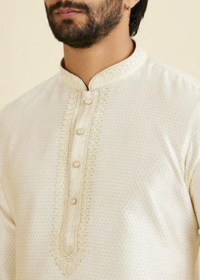 Manyavar Men Creamy Delight Kurta Pajama