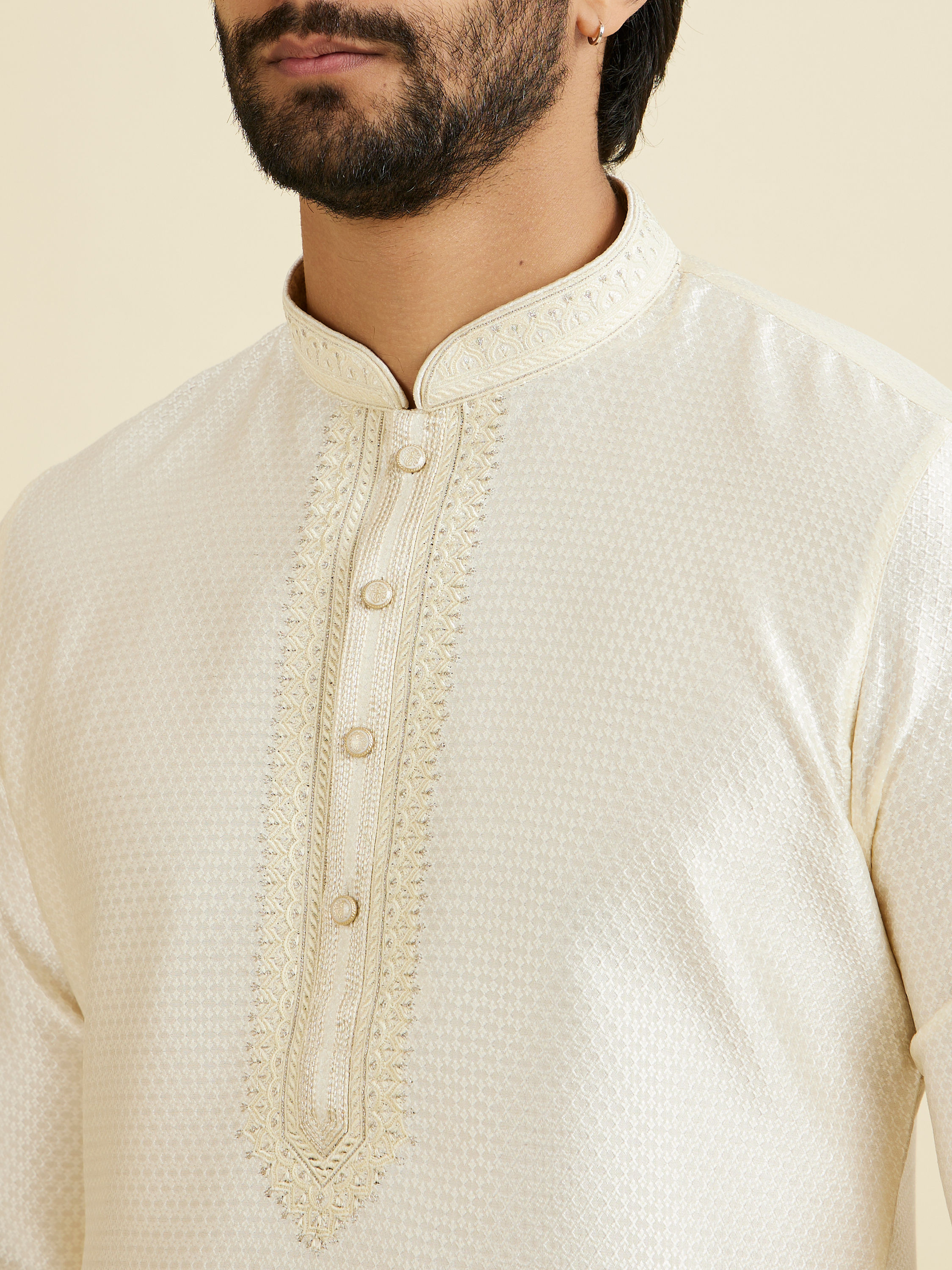 Manyavar Men Creamy Delight Kurta Pajama