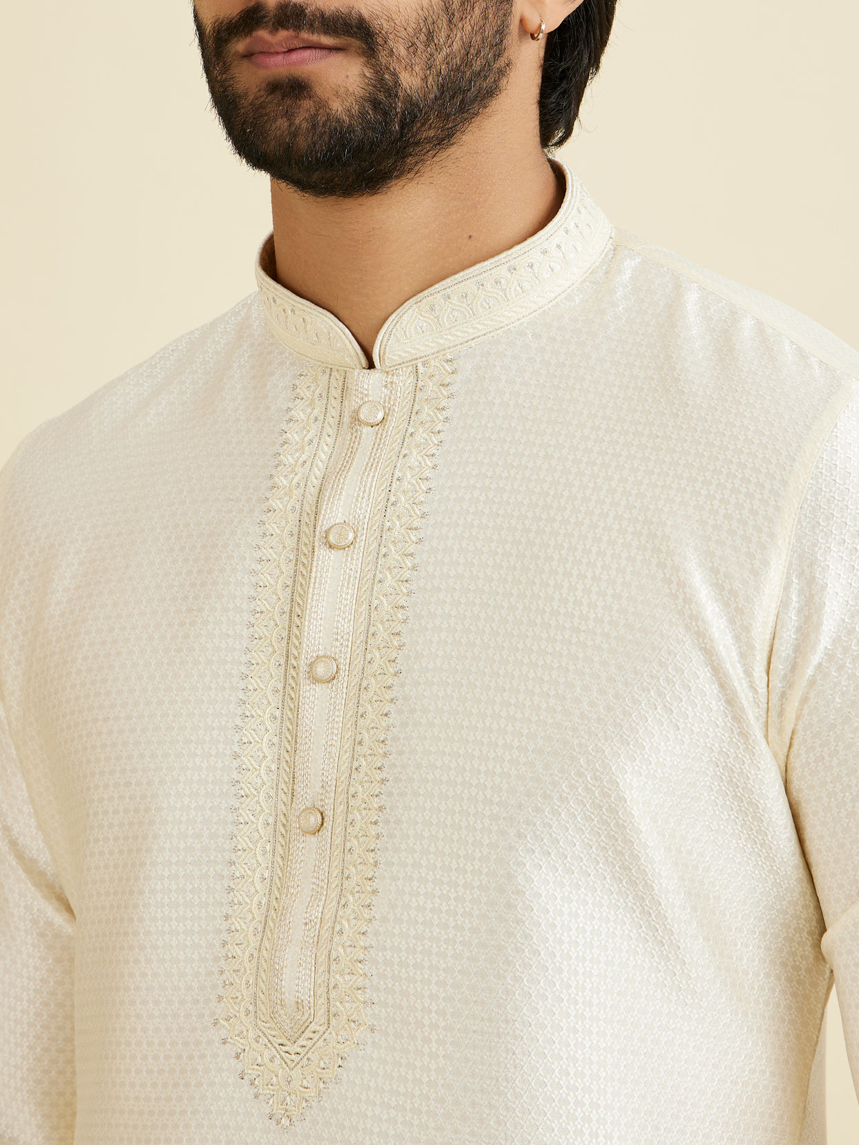Manyavar Men Creamy Delight Kurta Pajama