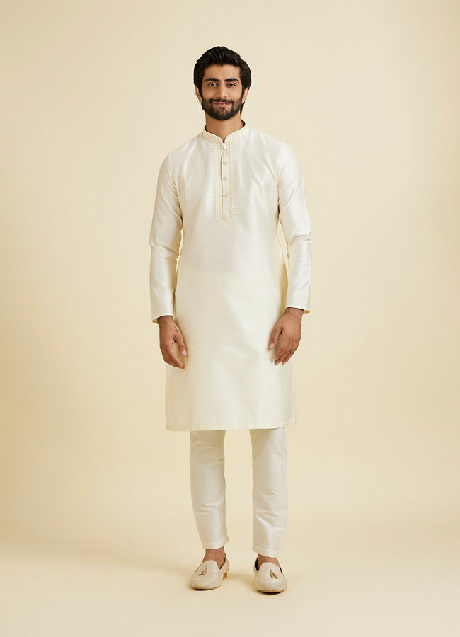 Manyavar Men Creamy Delight Kurta Pajama