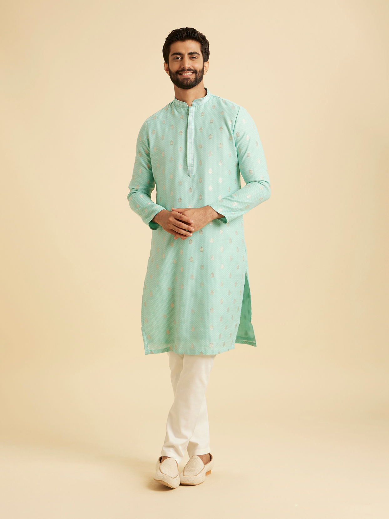 Manyavar Men Aqua Green Blended Cotton Kurta Pajama Set