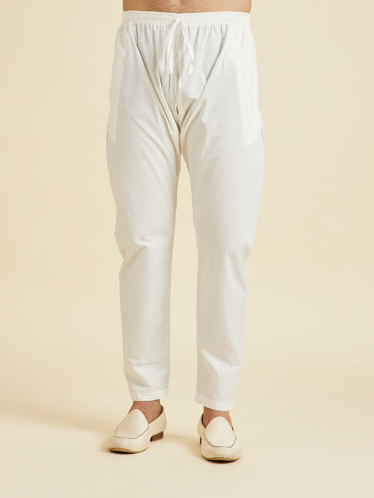 Manyavar Men Verdant Delight Kurta Pajama
