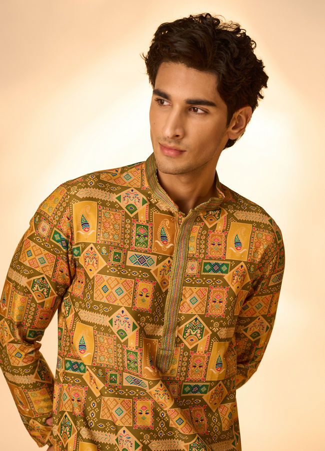 Manyavar Men Emerald Elegance Kurta Pajama