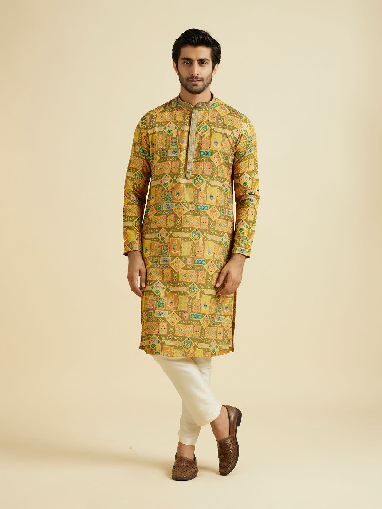 Manyavar Men Emerald Elegance Kurta Pajama
