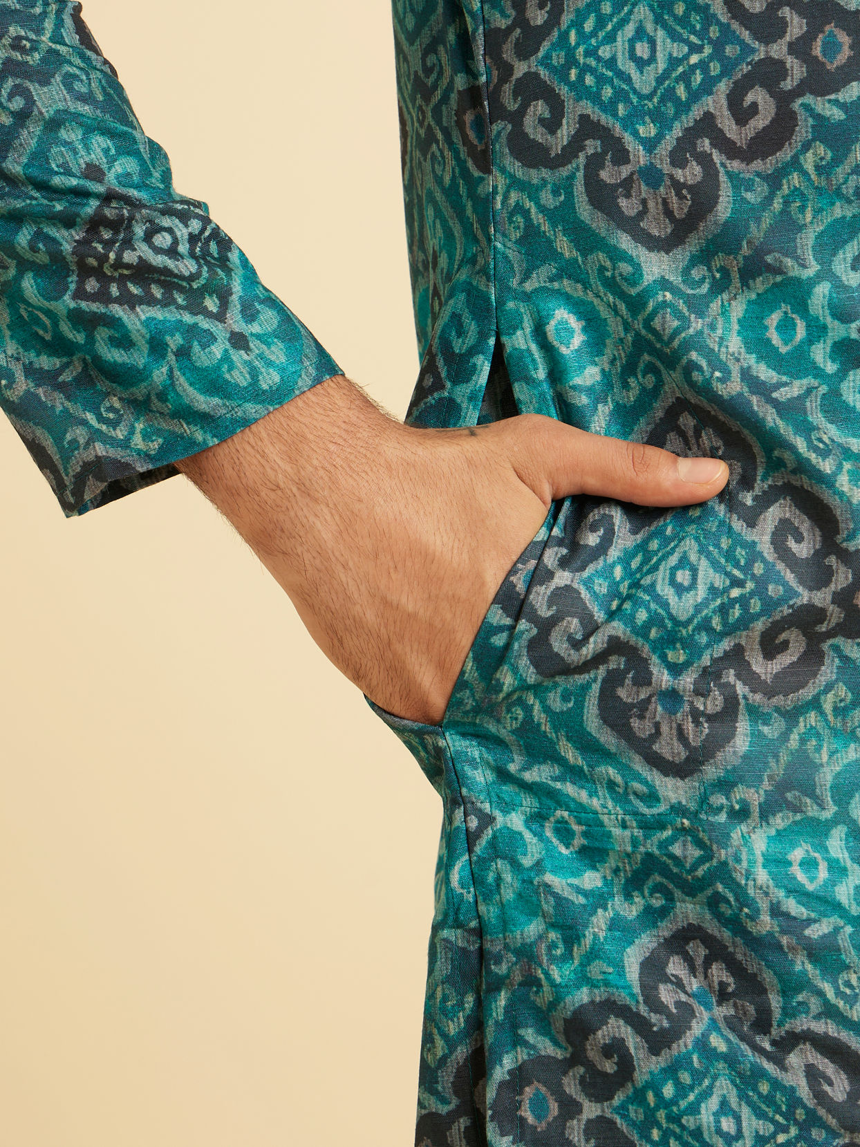 Manyavar Men Turquoise Blue Lustrous Kurta Pajama