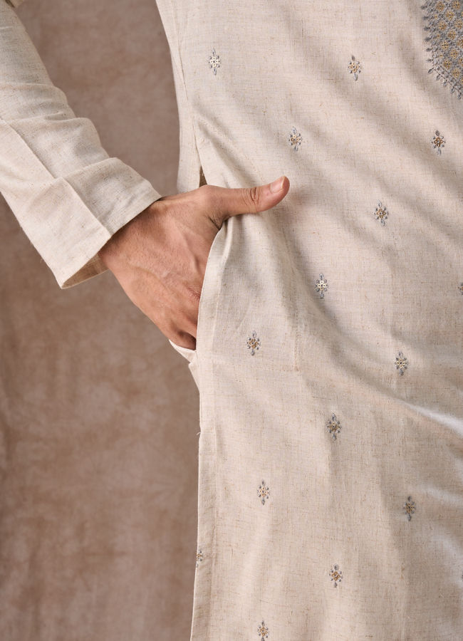 Manyavar Men Light Grey Elegant Kurta Pajama