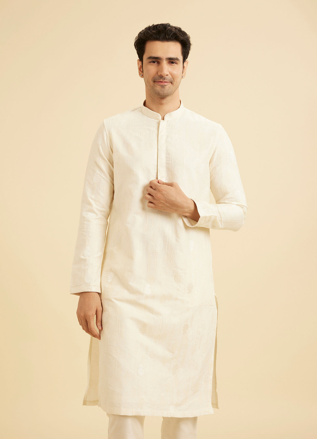 Manyavar Men Cream Hued Elegance Kurta Pajama