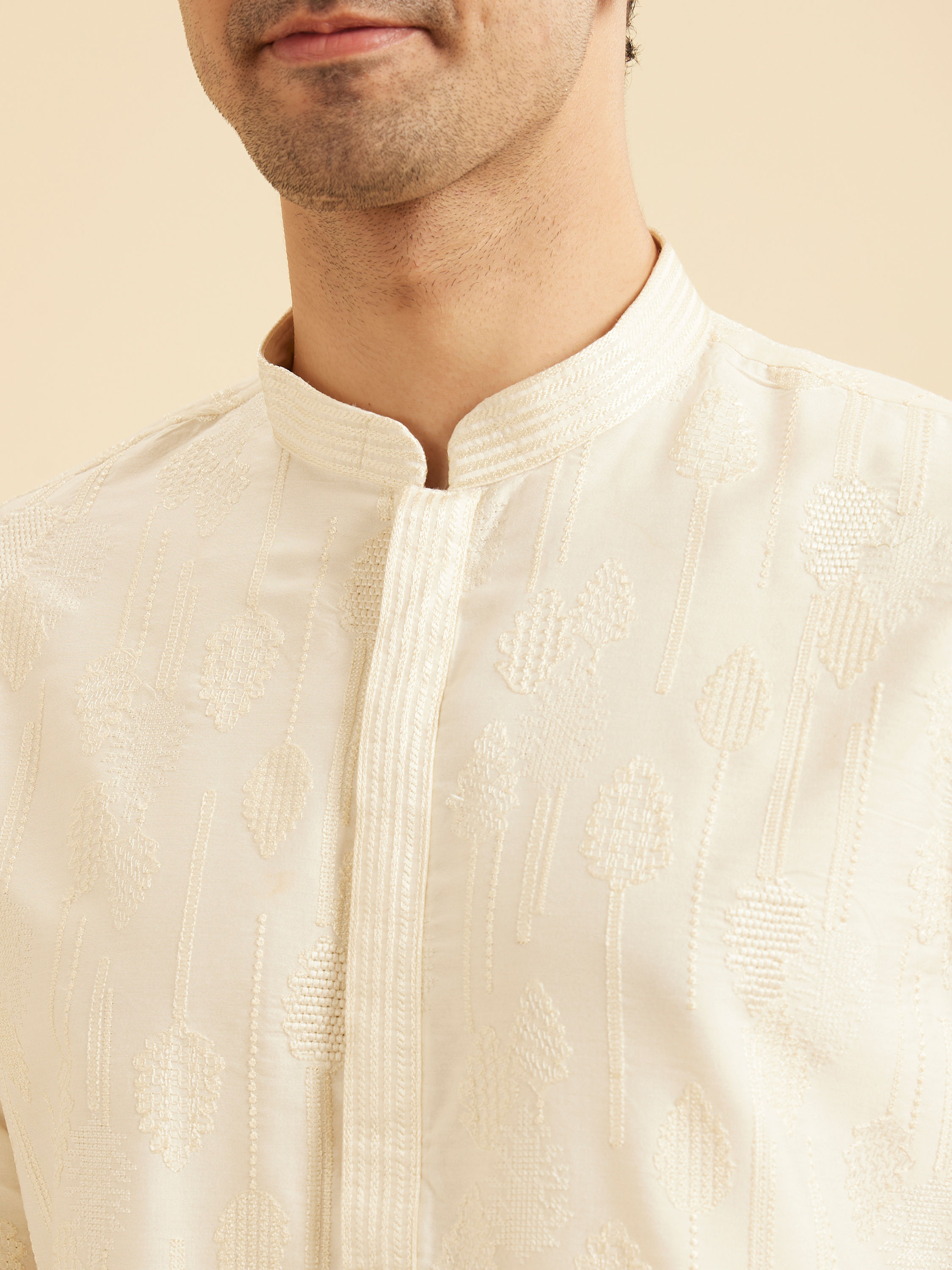 Manyavar Men Cream Hued Elegance Kurta Pajama