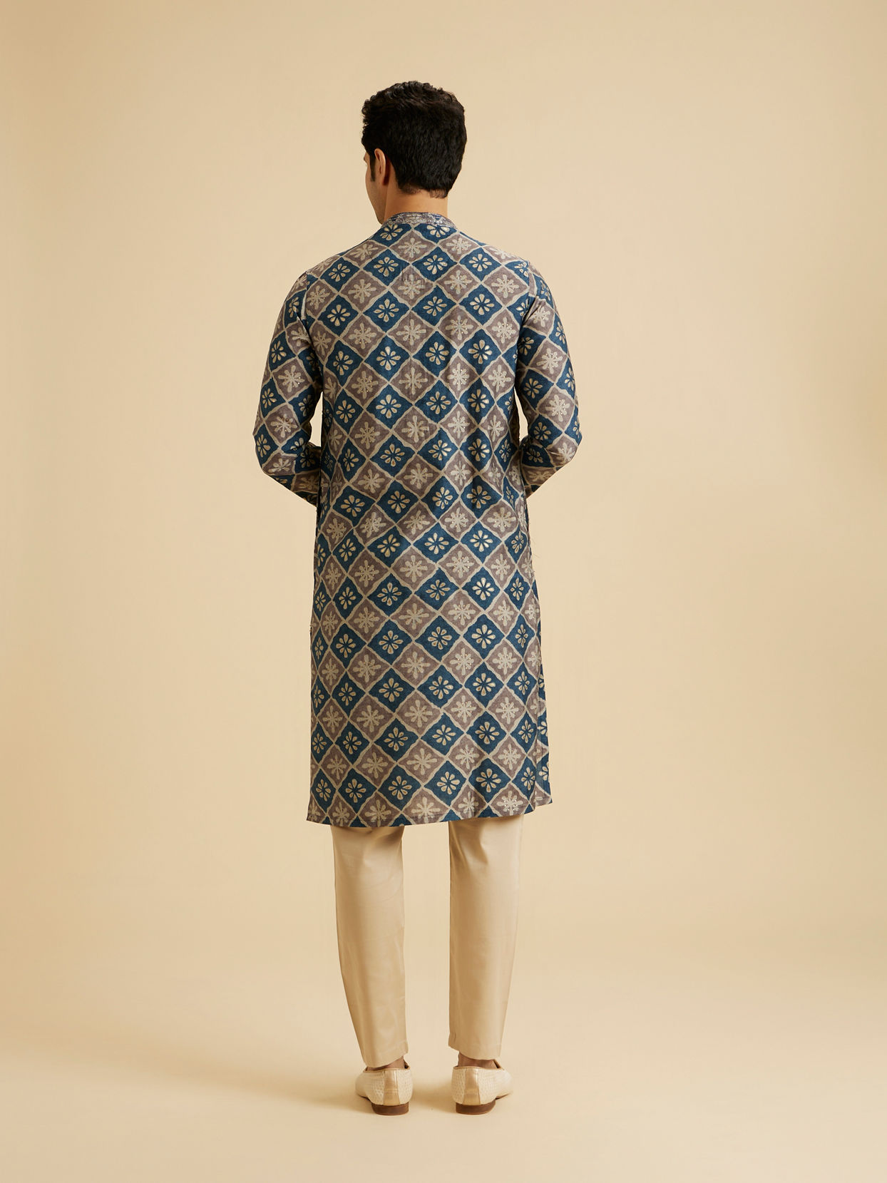 Manyavar Men Teal Blue Majestic Kurta Pajama