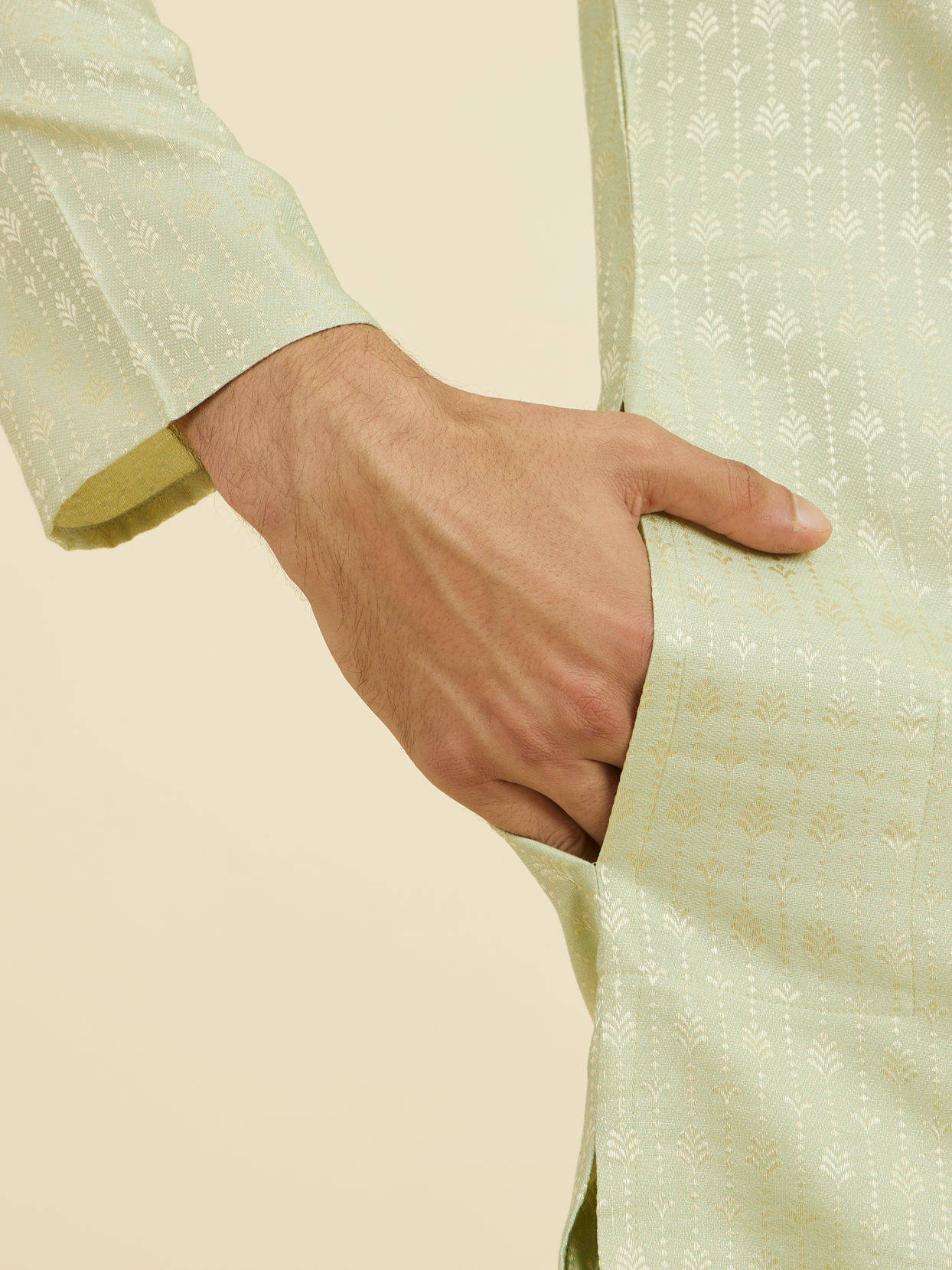 Manyavar Men Green Elegance Kurta Pajama