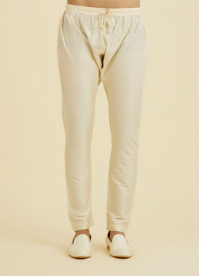 Manyavar Men Elegant Light Blue Ensemble Kurta Pajama