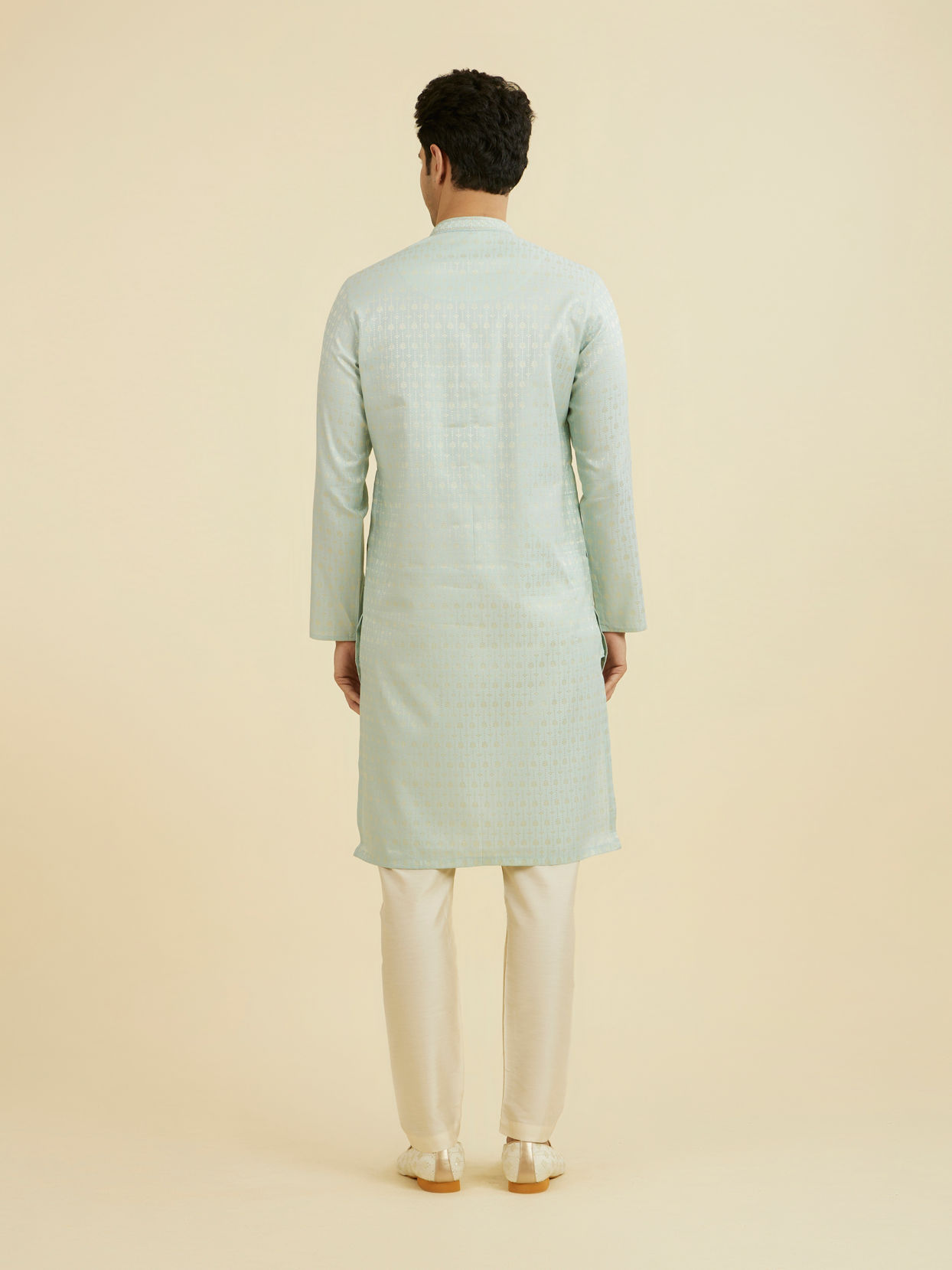 Manyavar Men Elegant Light Blue Ensemble Kurta Pajama