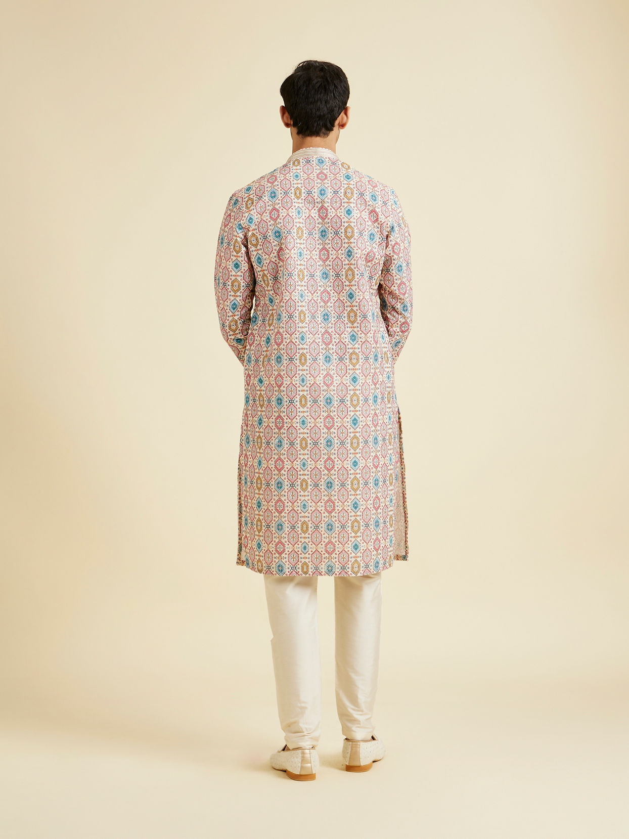 Manyavar Men Creamy Elegance Kurta Pajama