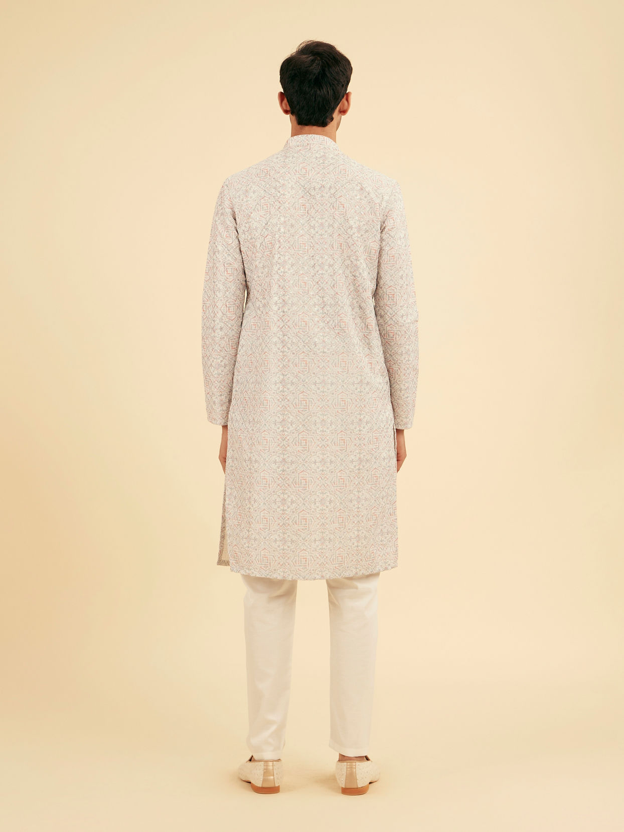 Manyavar Men Light Grey Elegance Kurta Pajama