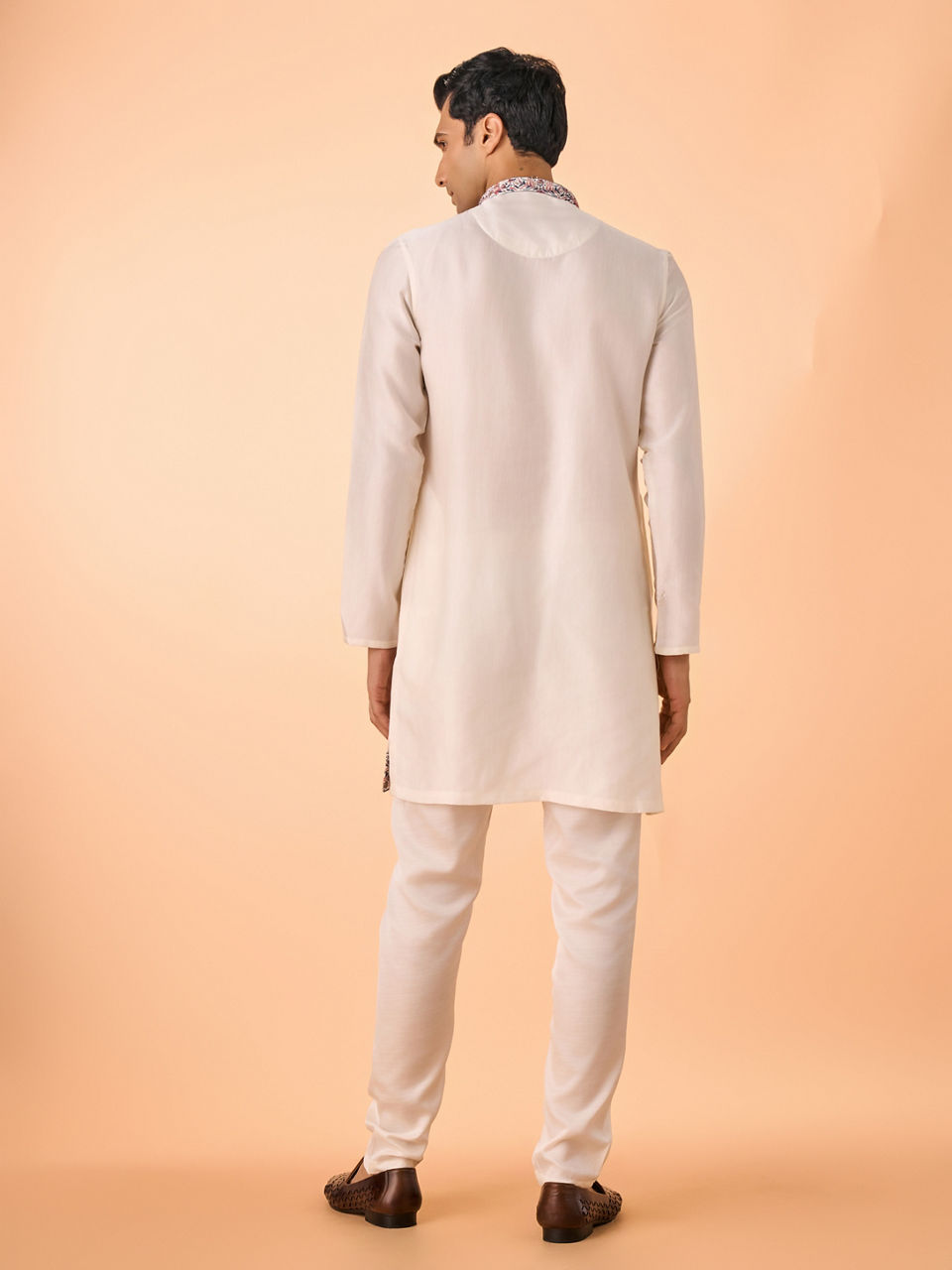 Manyavar Men Cream Satin Glory Kurta Pajama