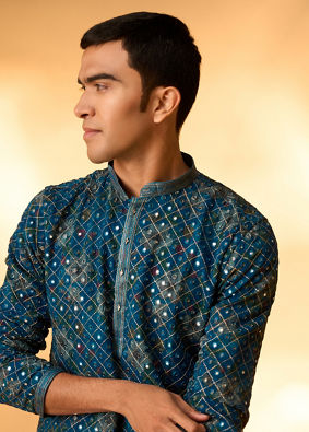 Manyavar Men Radiant Teal Blue Kurta Patiala