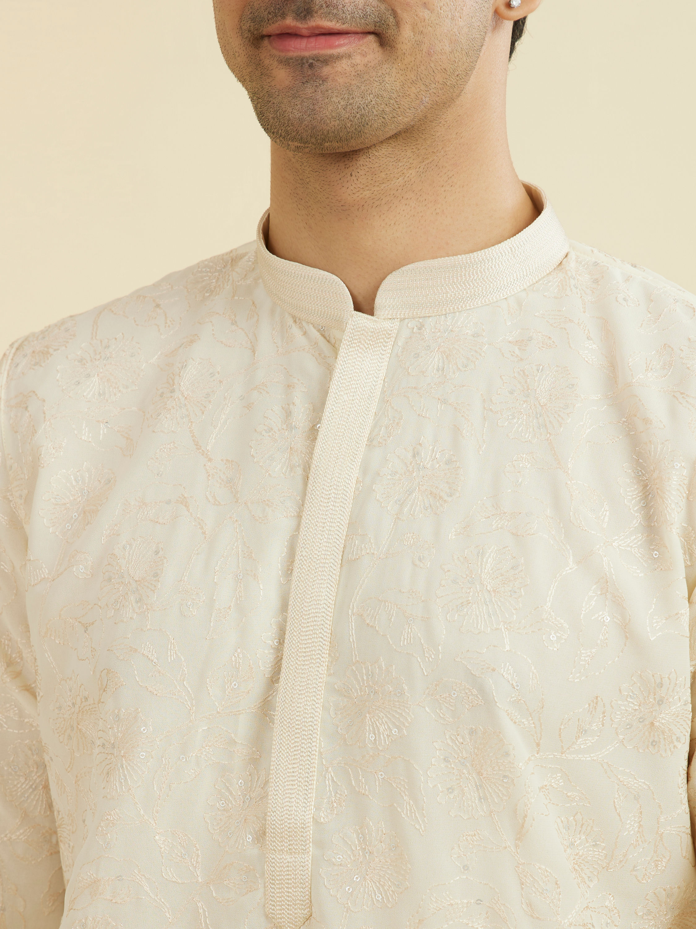 Manyavar Men Cream Georgette Ensemble Kurta Pajama