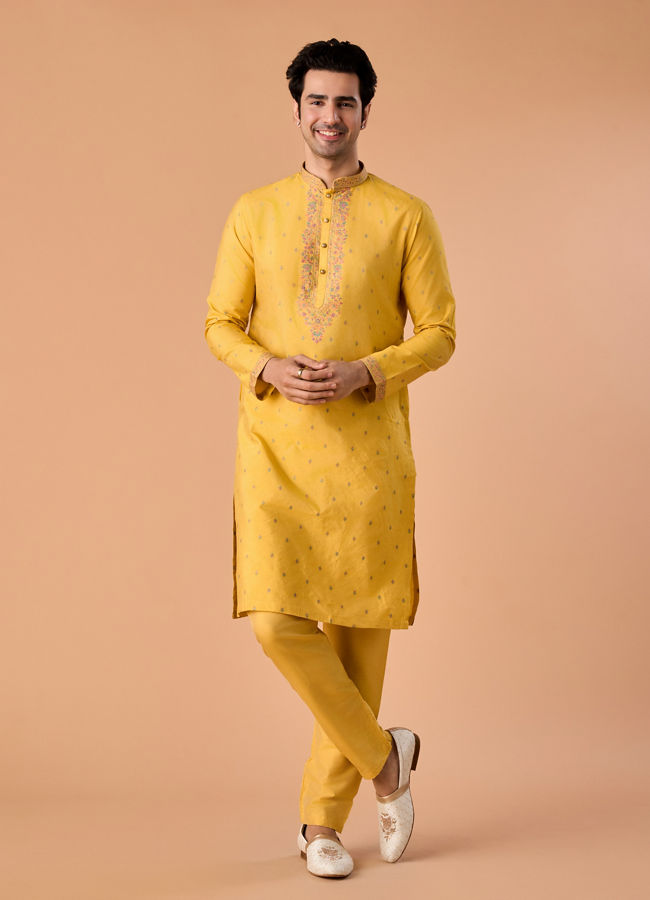 Manyavar Men Sunny Symphony Kurta Pajama