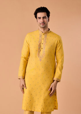 Manyavar Men Sunny Symphony Kurta Pajama