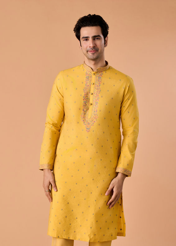 Manyavar Men Sunny Symphony Kurta Pajama