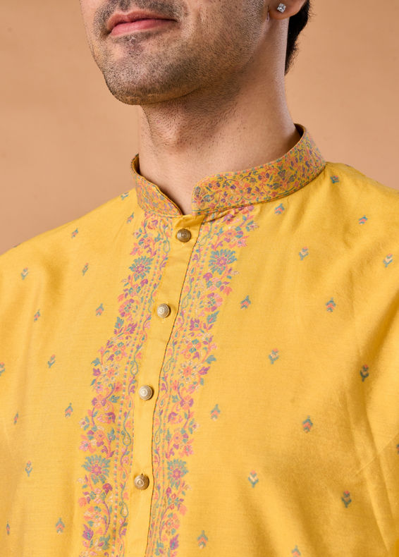 Manyavar Men Sunny Symphony Kurta Pajama