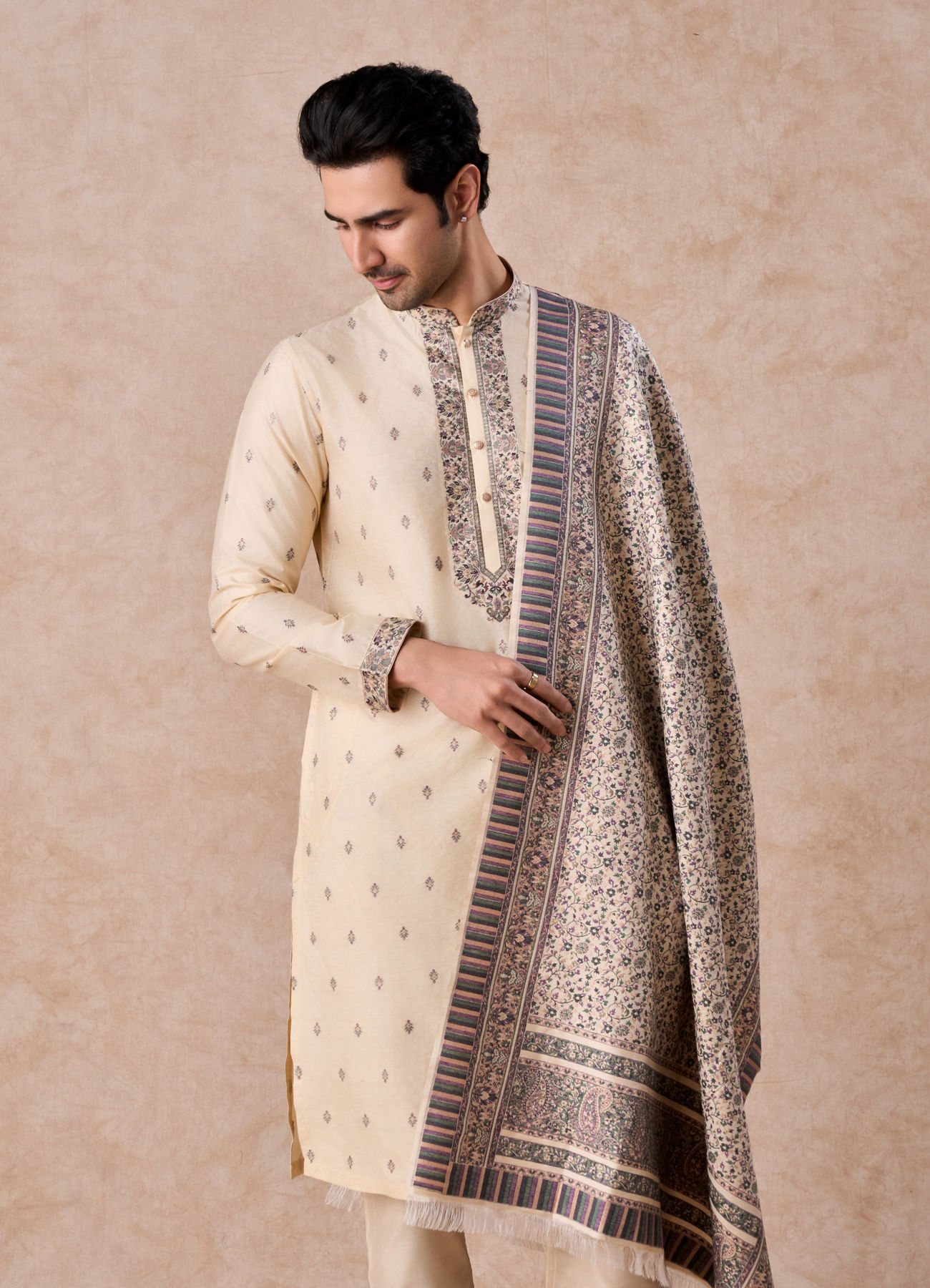 Manyavar Men Swanky Beige Kurta Pajama Dupatta Set