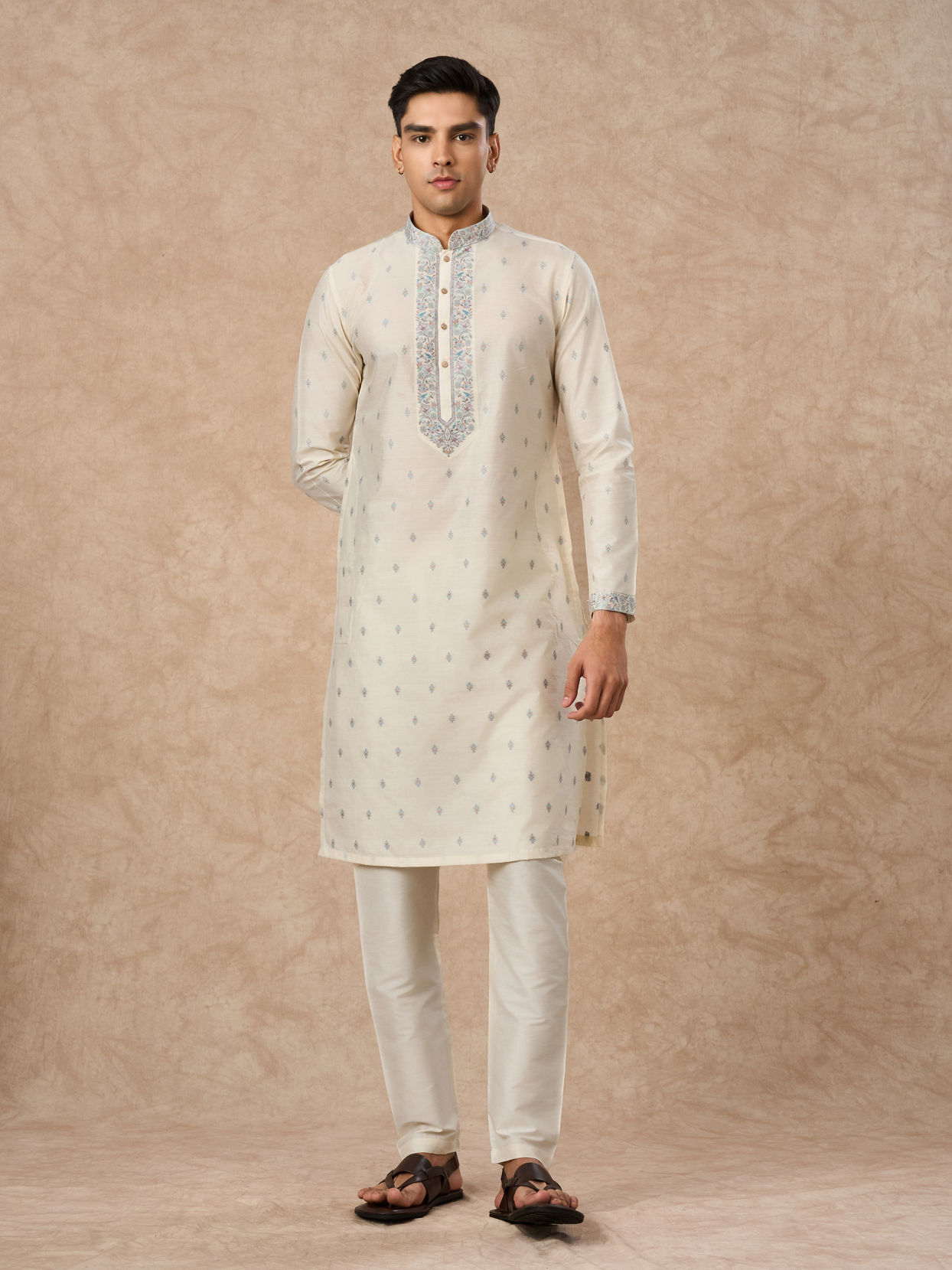 Manyavar Men Cream Blended Viscose Kurta Pajama Dupatta