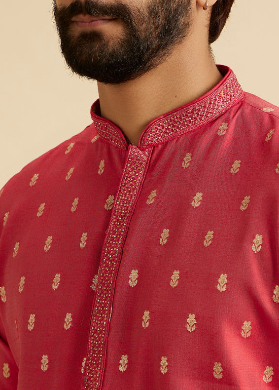 Manyavar Men Gleaming Coral Elegance Kurta Pajama