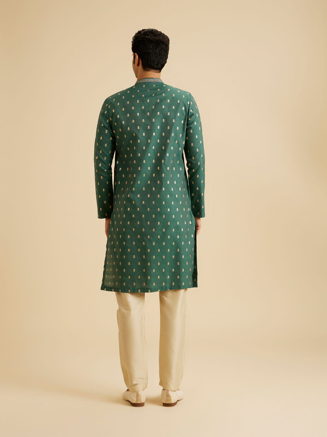 Manyavar Men Dark Green Opulence Kurta Pajama
