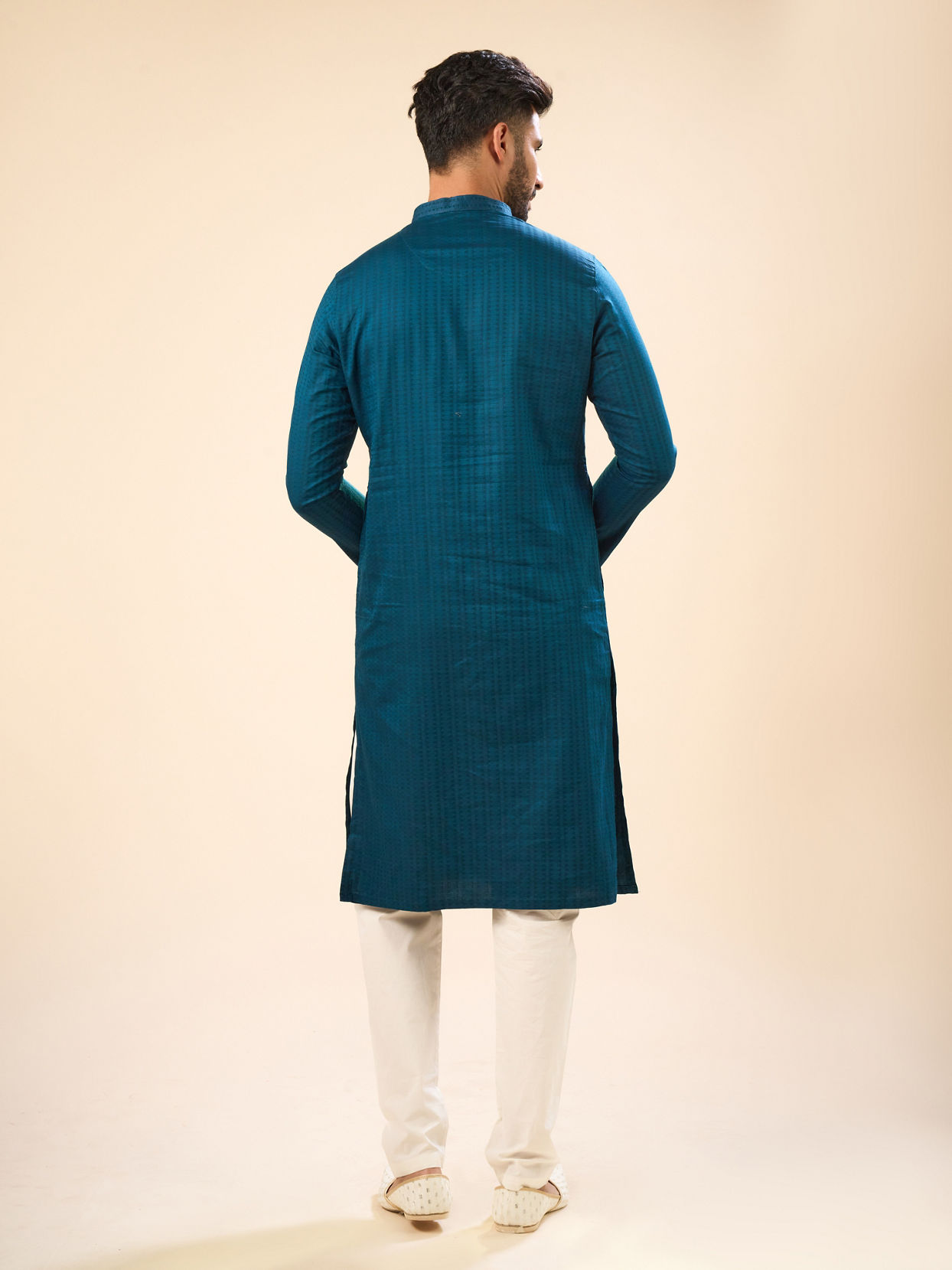 Manyavar Men Teal Blue Cotton Kurta Pajama