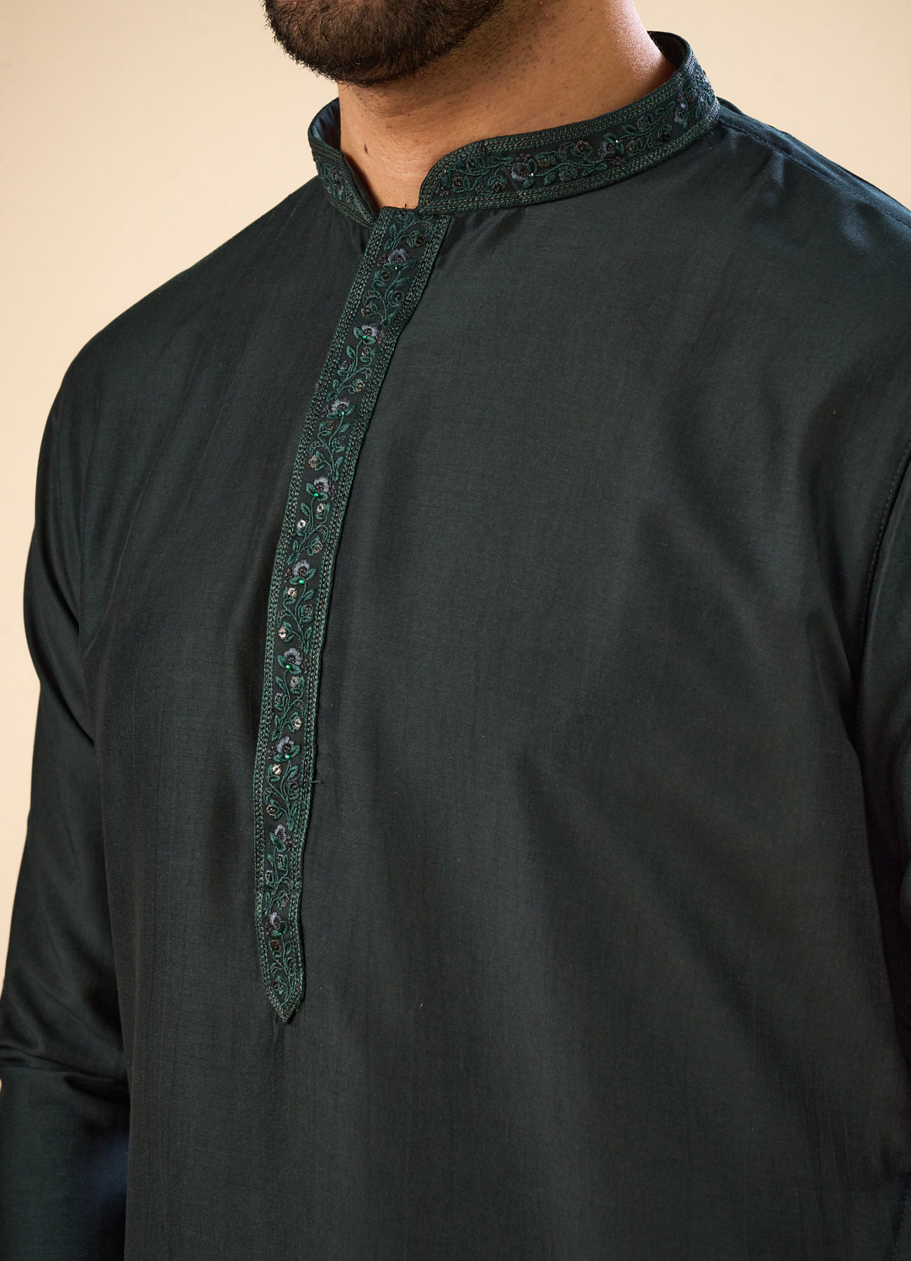 Manyavar Men Dark Green Elegance Kurta Pajama
