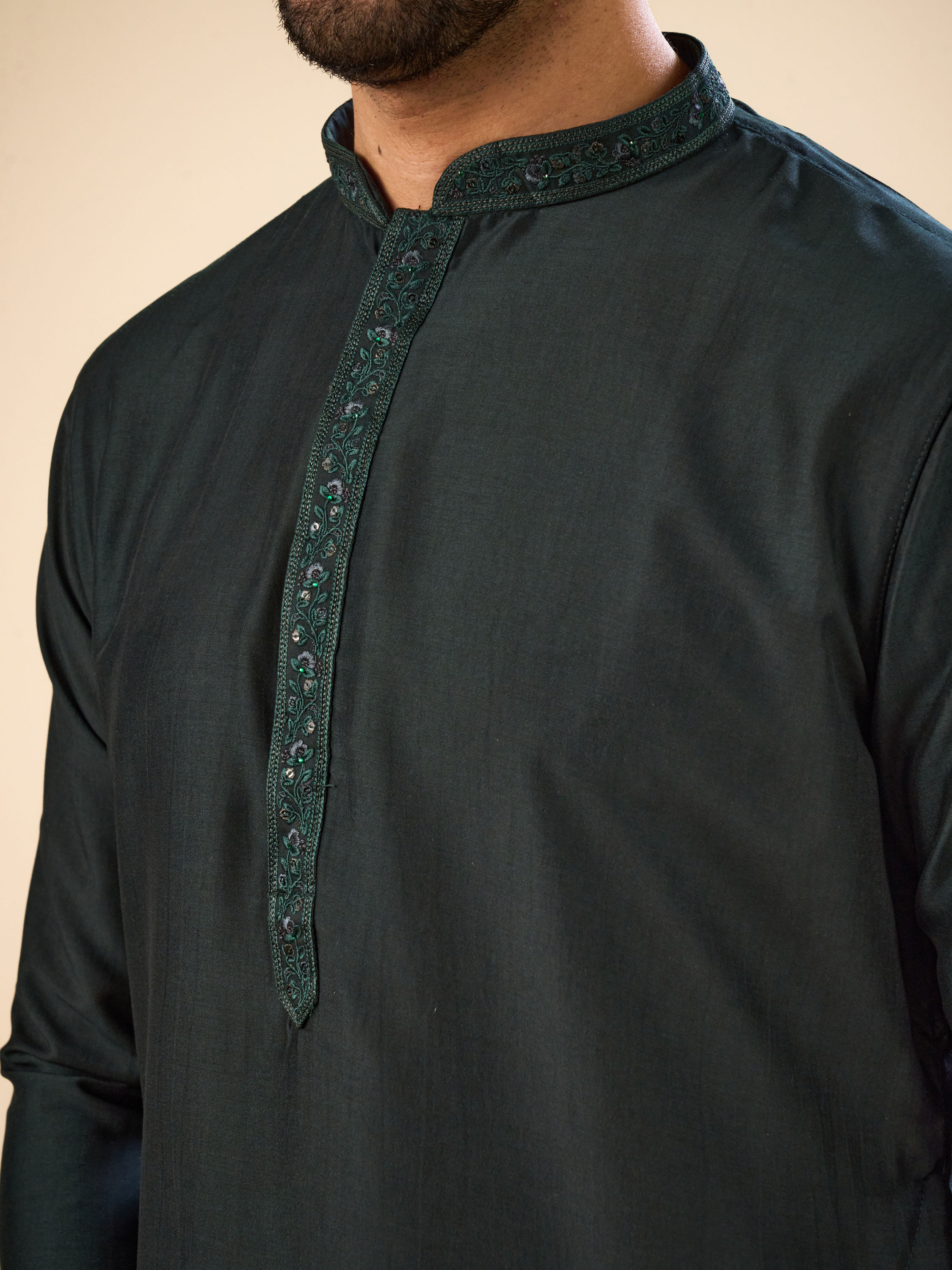 Manyavar Men Dark Green Elegance Kurta Pajama