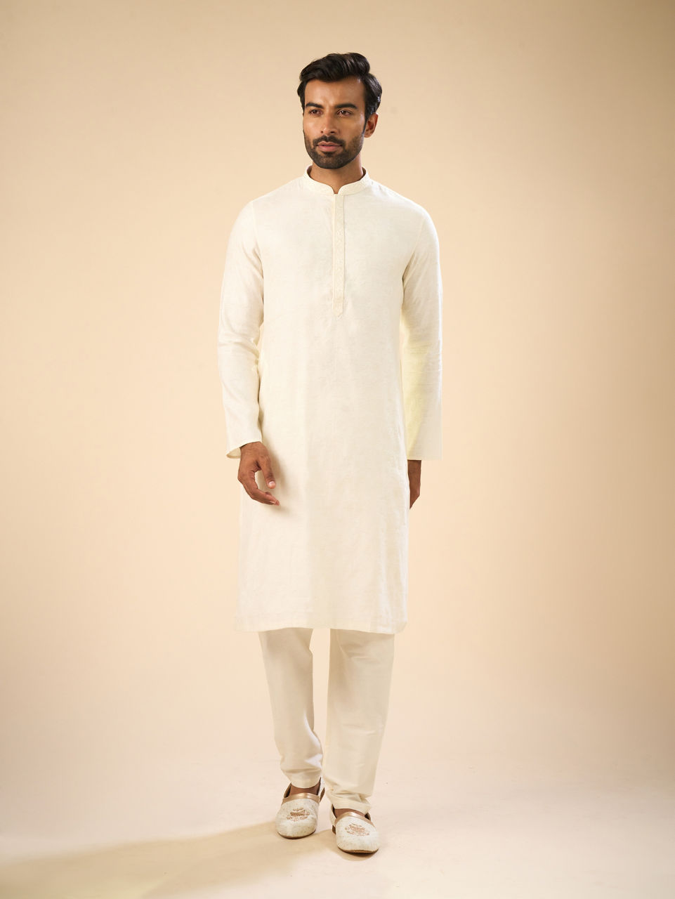 Manyavar Men Elegant Cream Jacquard Kurta Pajama