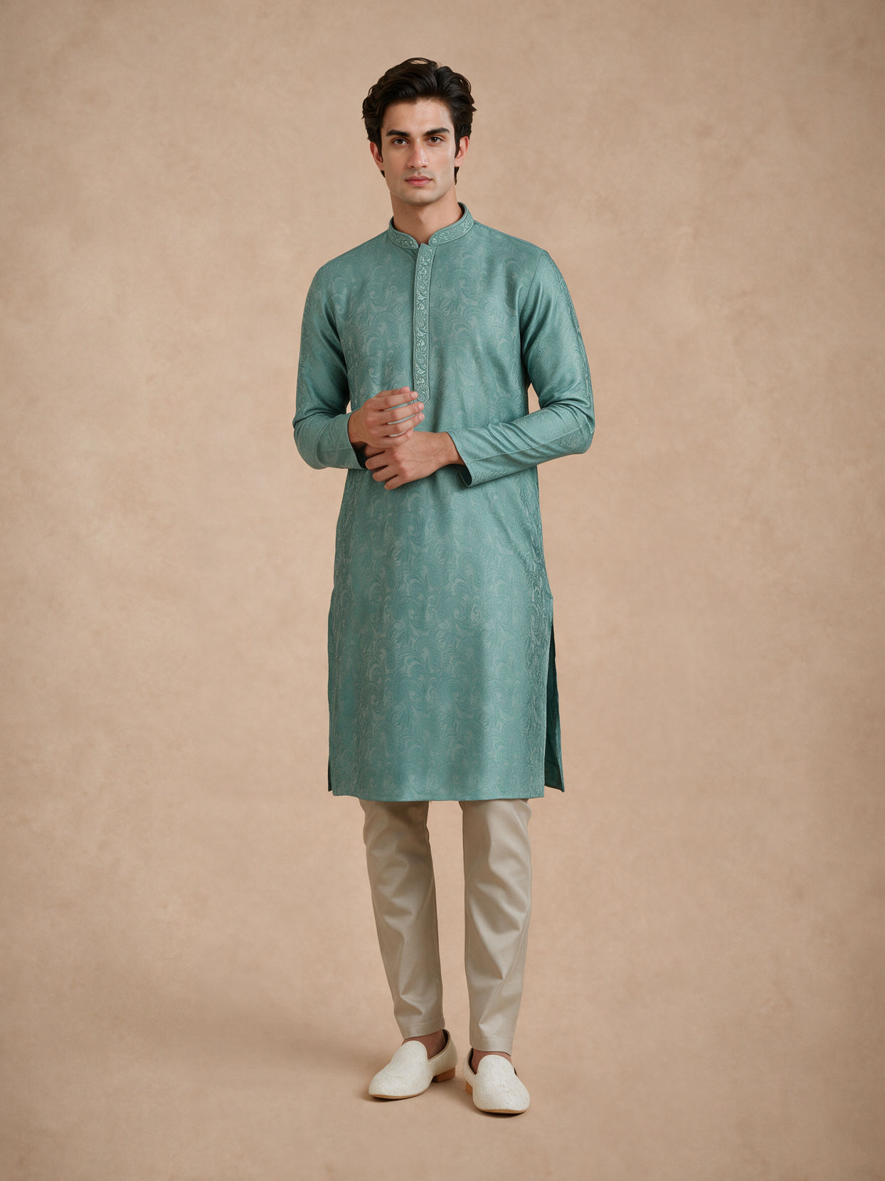 Manyavar Men Aqua Green Blended Viscose Kurta Pajama with Basic Design