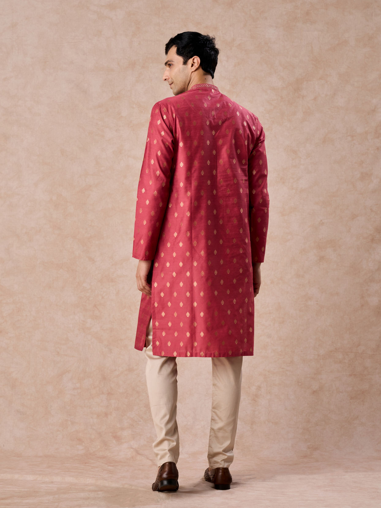 Manyavar Men Coral Elegance Kurta Pajama
