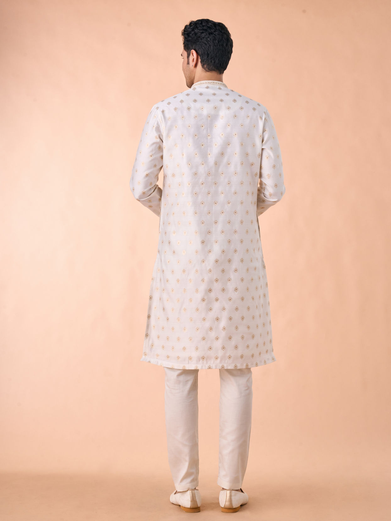 Manyavar Men Elegant Cream Kurta Pajama