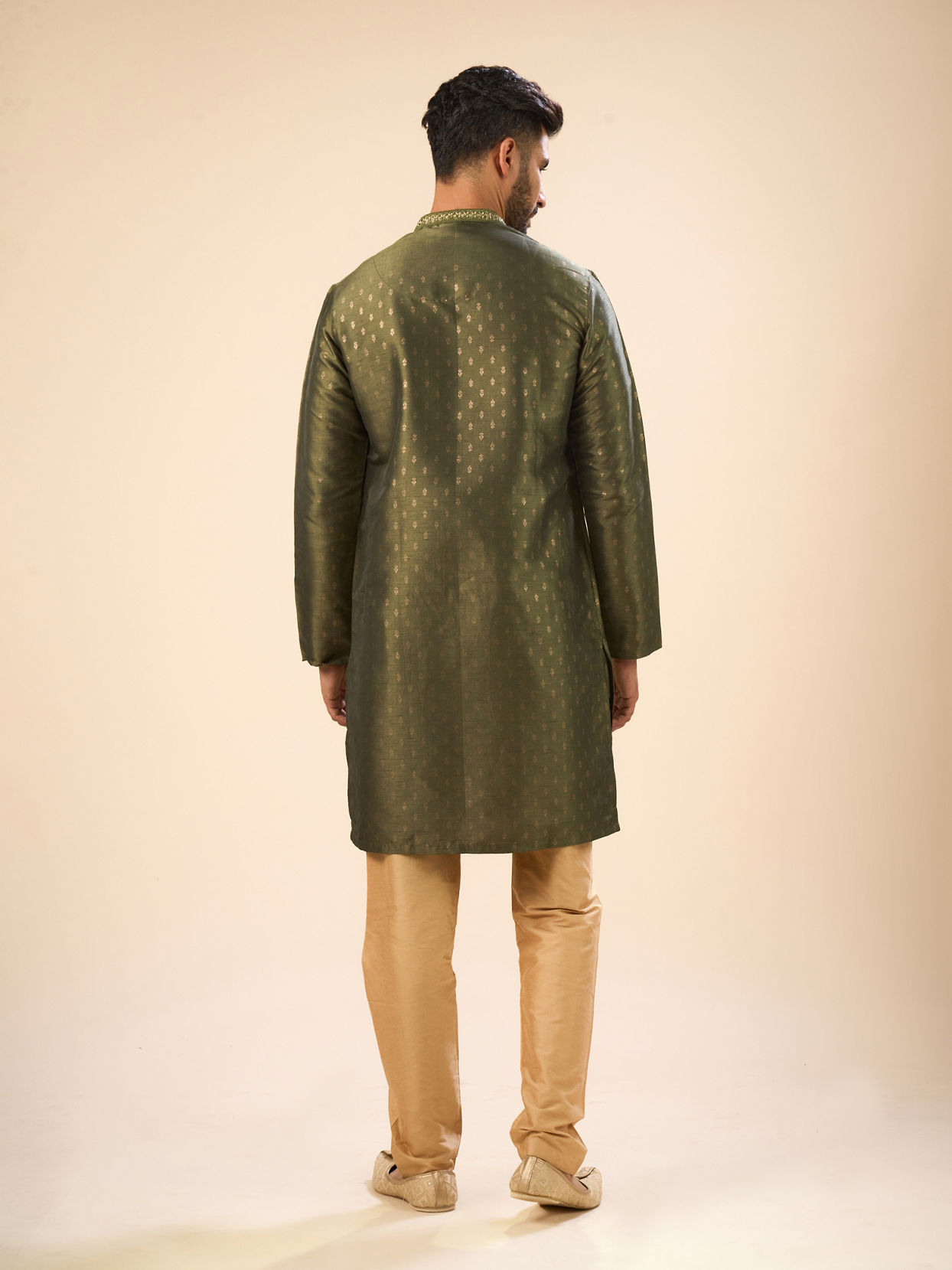Manyavar Men Elegant Olive Green Kurta Pajama