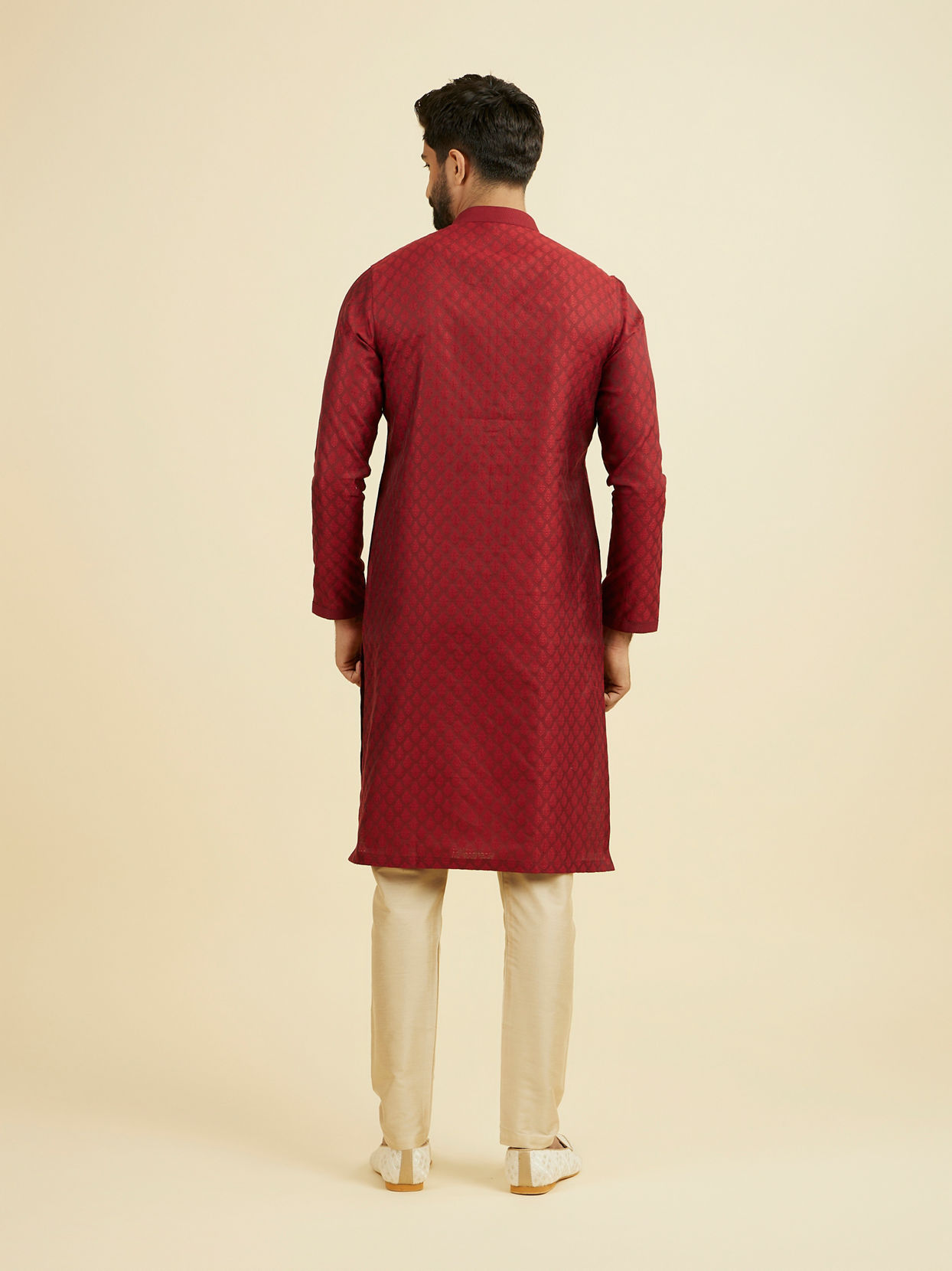 Manyavar Men Majestic Maroon Ensemble Kurta Pajama