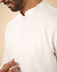 Manyavar Men Splendid White Kurta Pajama