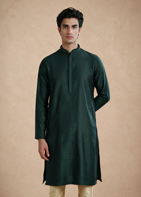 Manyavar Men Dark Green Blended Viscose Kurta Pajama with Basic Design