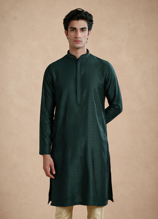 Manyavar Men Dark Green Blended Viscose Kurta Pajama with Basic Design