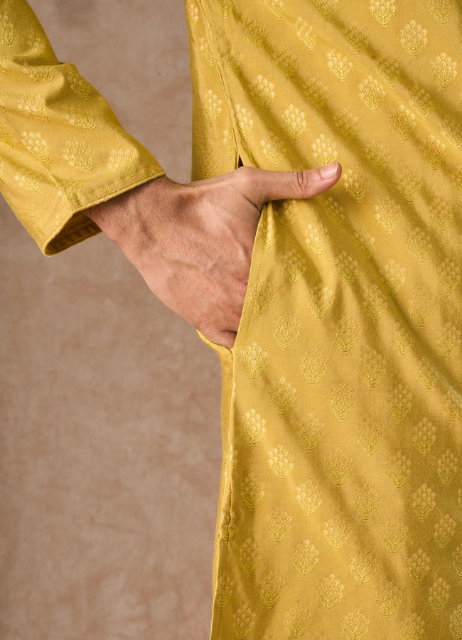 Manyavar Men Mehndi Green Elegance Kurta Pajama