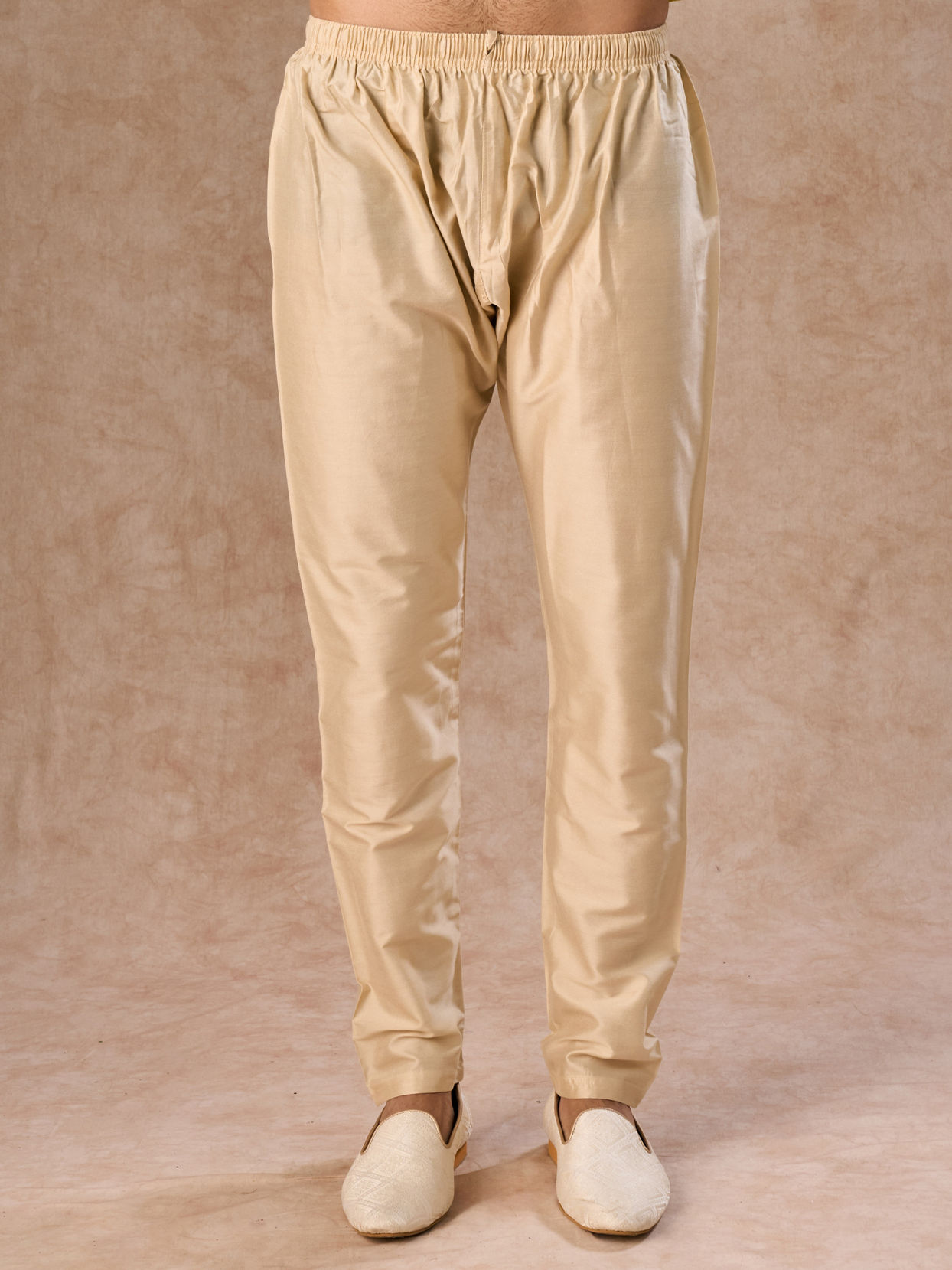 Manyavar Men Mehndi Green Elegance Kurta Pajama