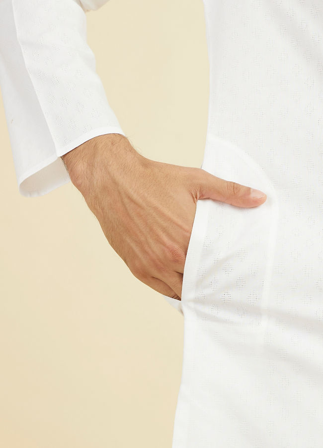 Manyavar Men Elegant Ivory Kurta Pajama Set